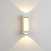 Modern Waterproof IP65 Black and White LED Outdoor Wall Light
