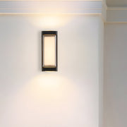 Modern Waterproof IP65 Black and White LED Outdoor Wall Light